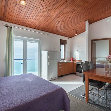 Beach Guesthouse Mediteran Podstrana Luaran gambar