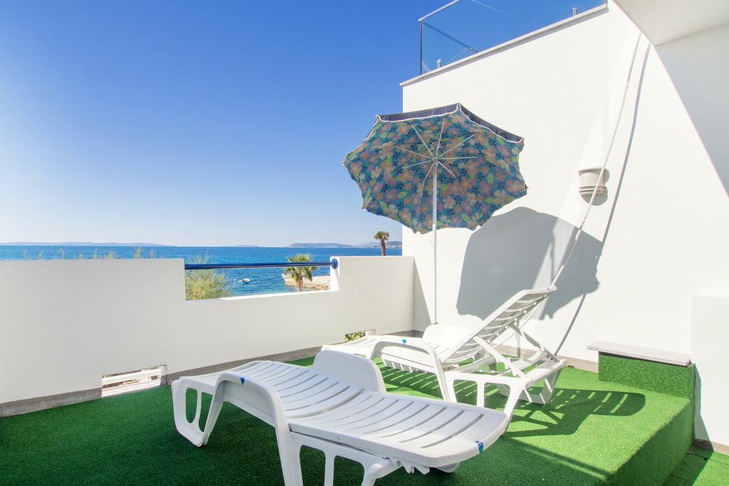 Beach Guesthouse Mediteran Podstrana Bilik gambar