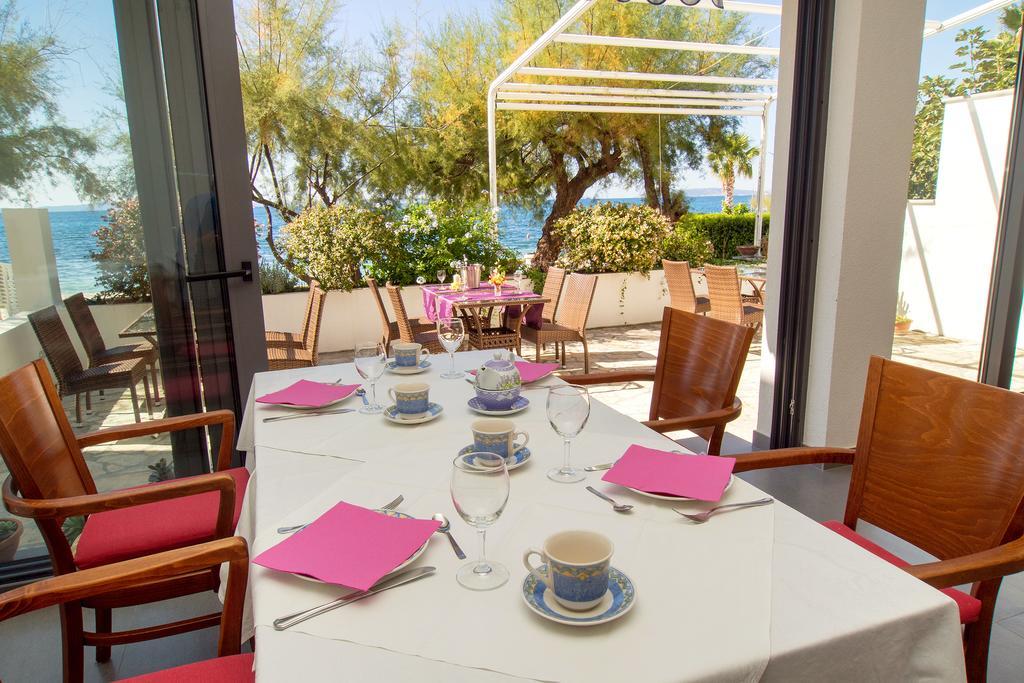 Beach Guesthouse Mediteran Podstrana Bilik gambar