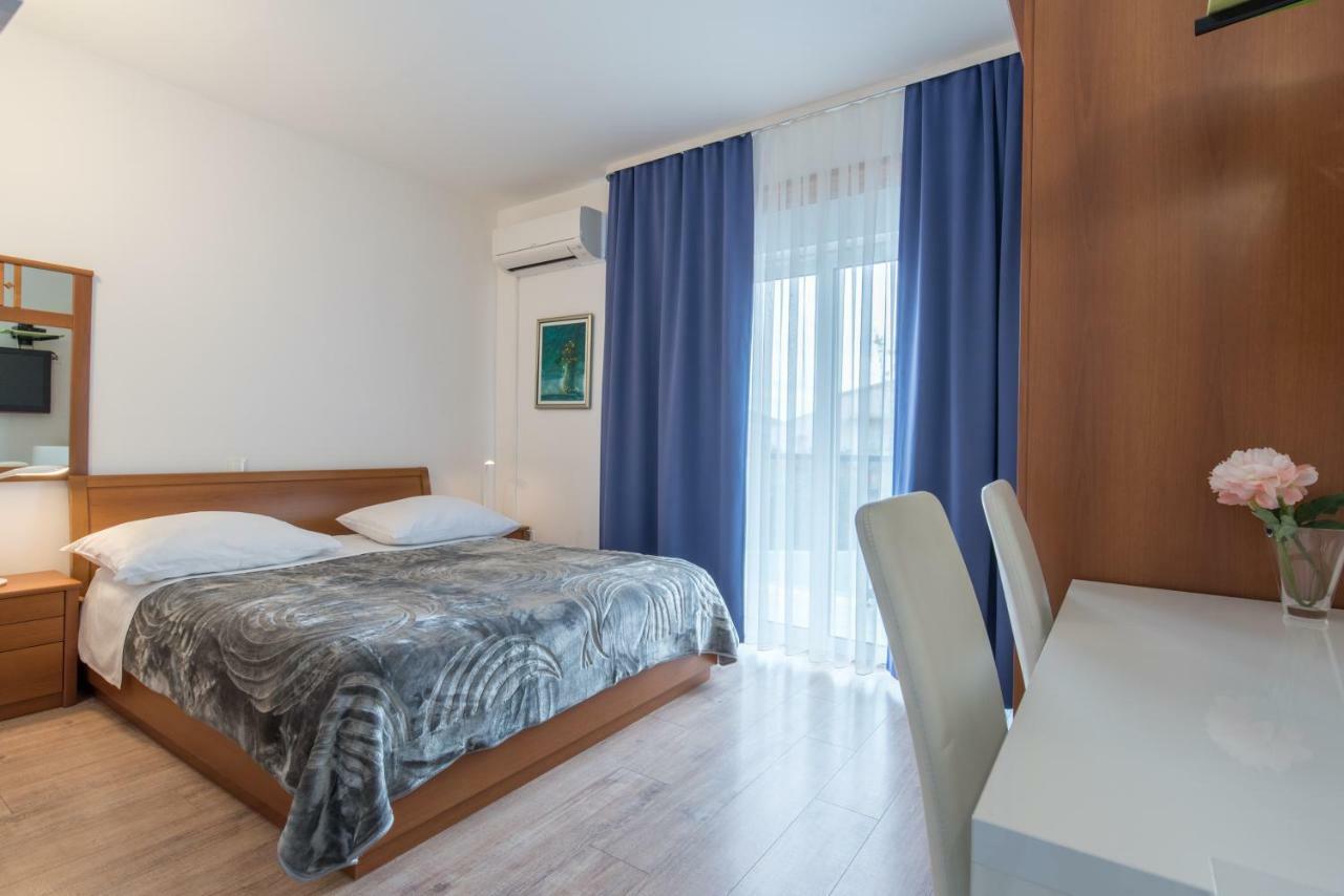 Beach Guesthouse Mediteran Podstrana Luaran gambar
